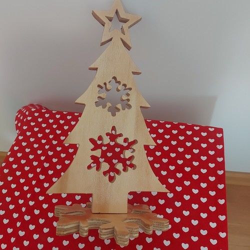 Albero natale con fiocco - di,